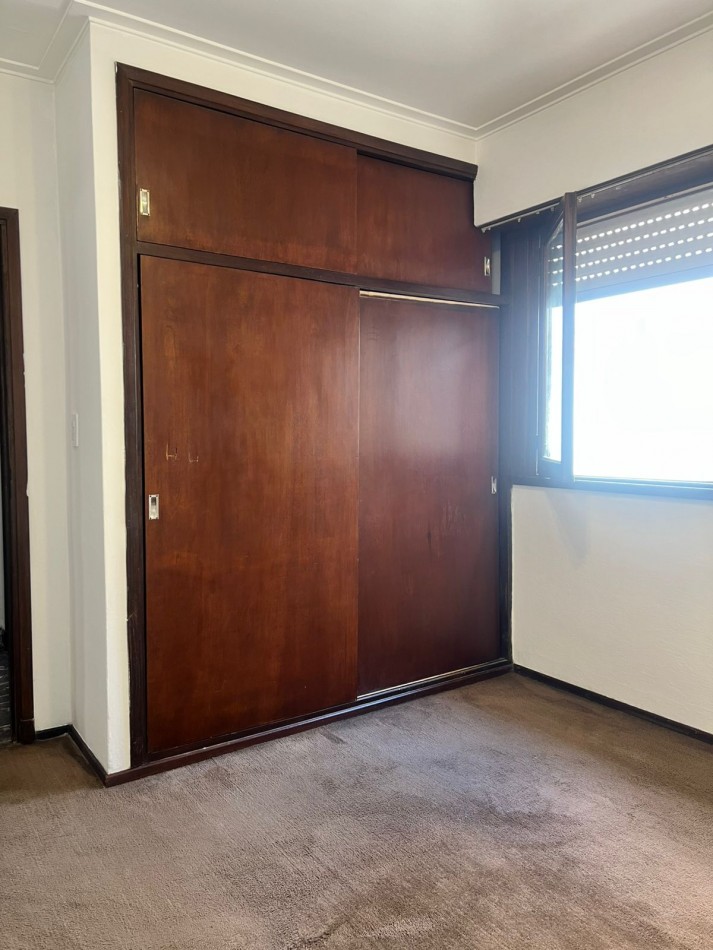 PH 3 AMB. CON ESCRITORIO EN VENTA A METROS DEL MAR, EN EL  PRIVILEGIADO BARRIO SAN CARLOS